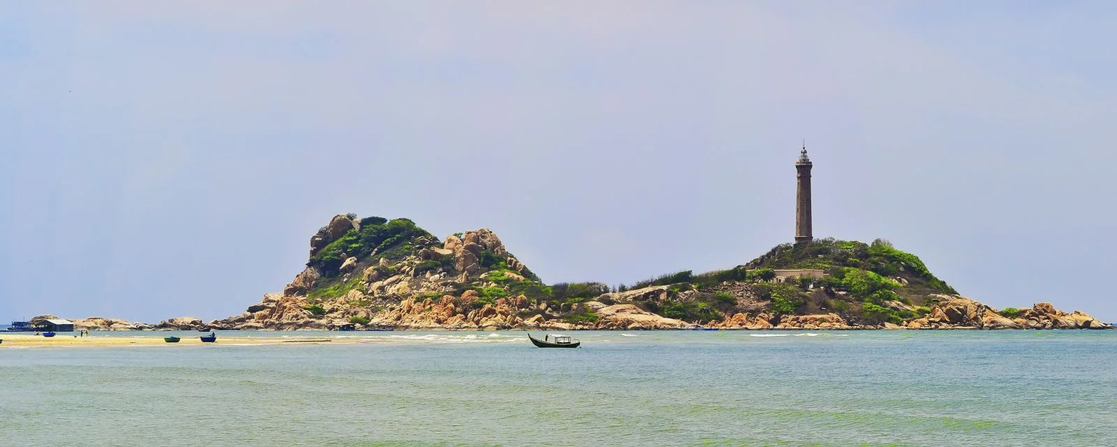 Rea-Phan-Thiet_Tiem-nang-tam-diem-cua-tu-giac-vang-du-lich-4 hải đăng mũi kê gà